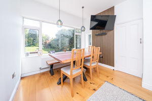 BREAKFAST KITCHEN- click for photo gallery
